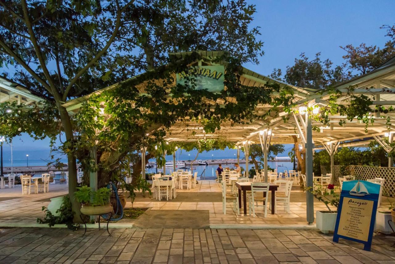Akroyali Hotel & Villas Mési エクステリア 写真