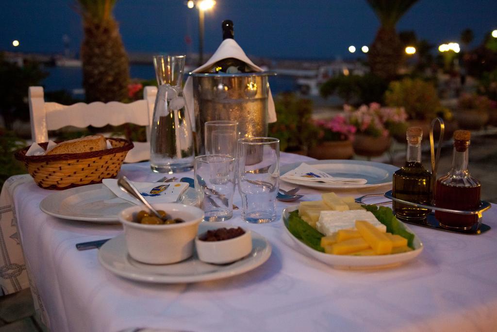 Akroyali Hotel & Villas Mési エクステリア 写真